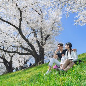 Kyoto couple photoshoot spring
